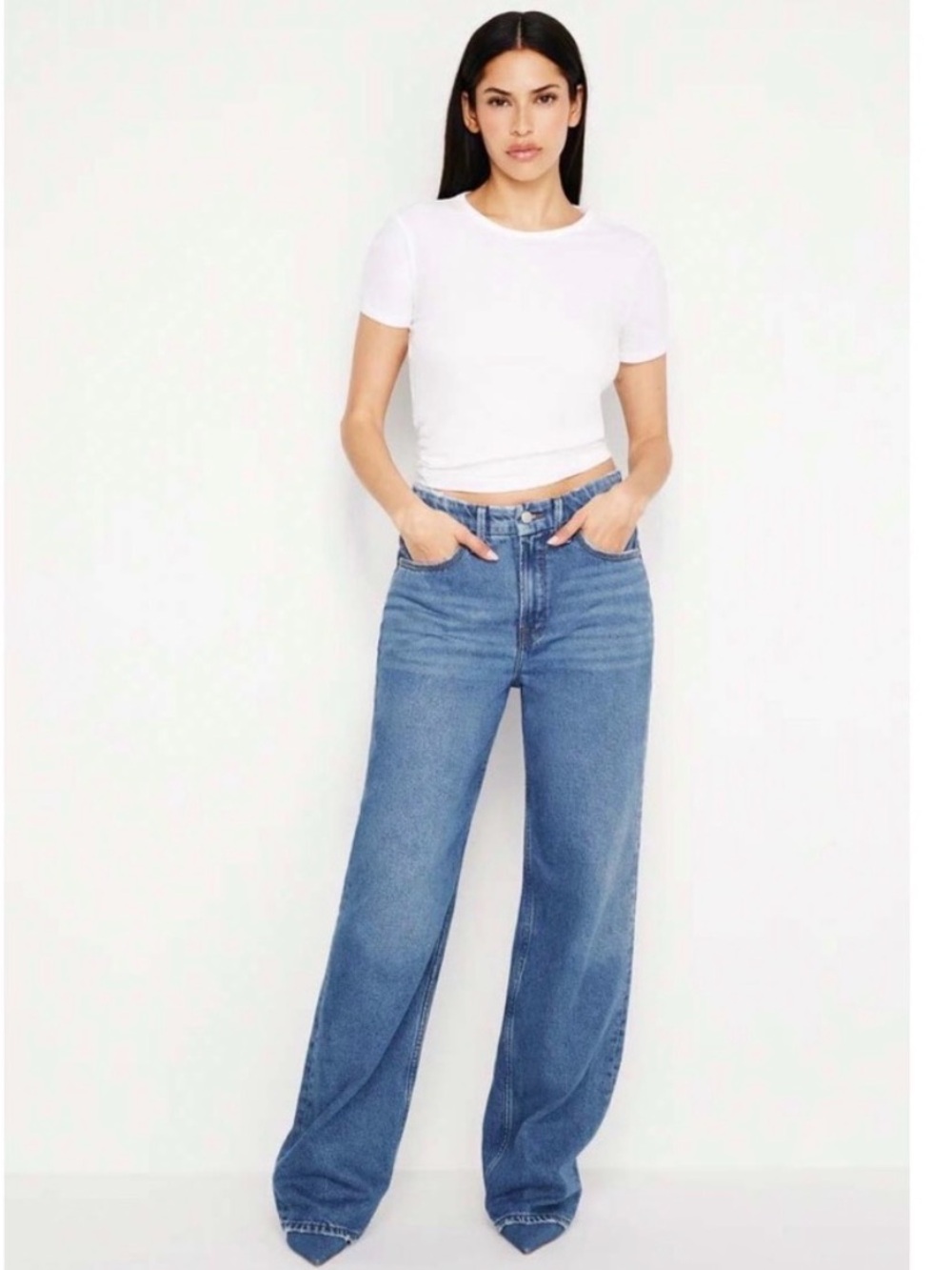 Good American Good ’90s Relaxed Jeans in the BLUE541